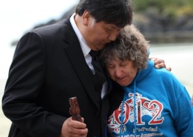 A tender moment: Hi-yuu-wey-eh with late father's wife Cathy