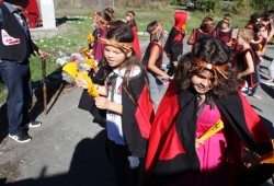 Students from Haahuupayak performed for the crowd outside the Tseshaht Longhouse. (Denise Titian photo)