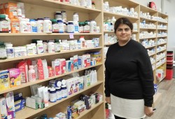 Alberni Pharmacy owner, pharmacist Farah Kassam, has increased services at her business to help fill gaps left by reduced services at West Coast Urgent Care clinic. (Denise Titian photo)