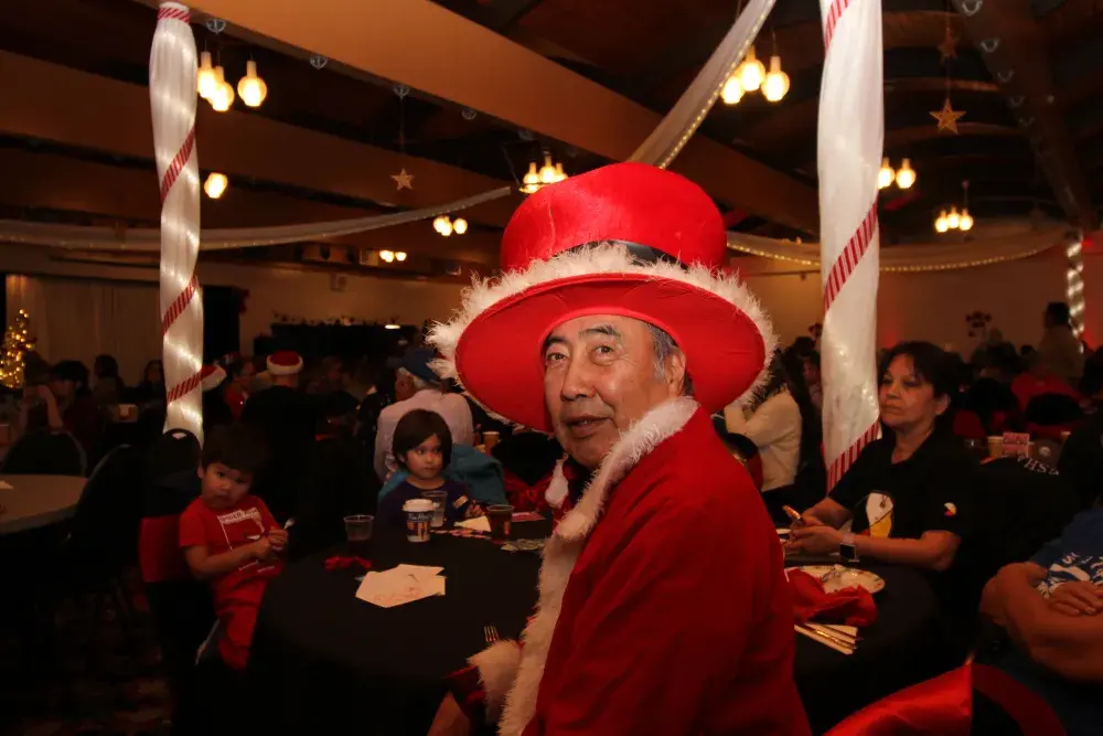 Jeff Cook sports his Christmas attire.